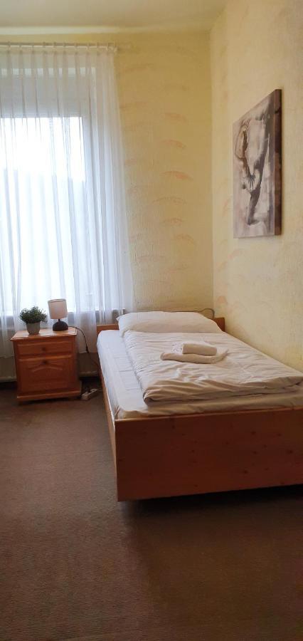 Hotel Zum Deutschen Eck Velbert Dış mekan fotoğraf
